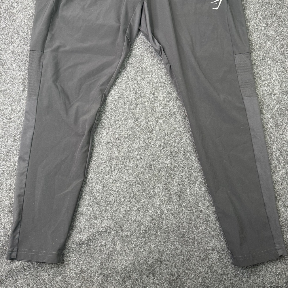 Gymshark Mens M Black Training Pants Tapered Zip Pockets Mesh Panel Athletic - Picture 2 of 8